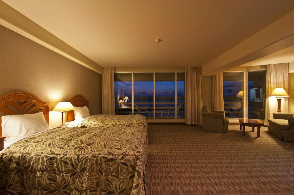 Rizzan Sea Park Hotel Tancha Bay Onna Bagian luar foto