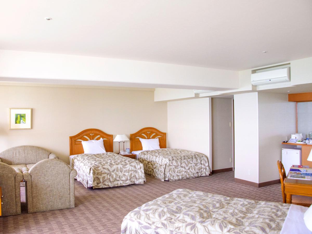 Rizzan Sea Park Hotel Tancha Bay Onna Bagian luar foto