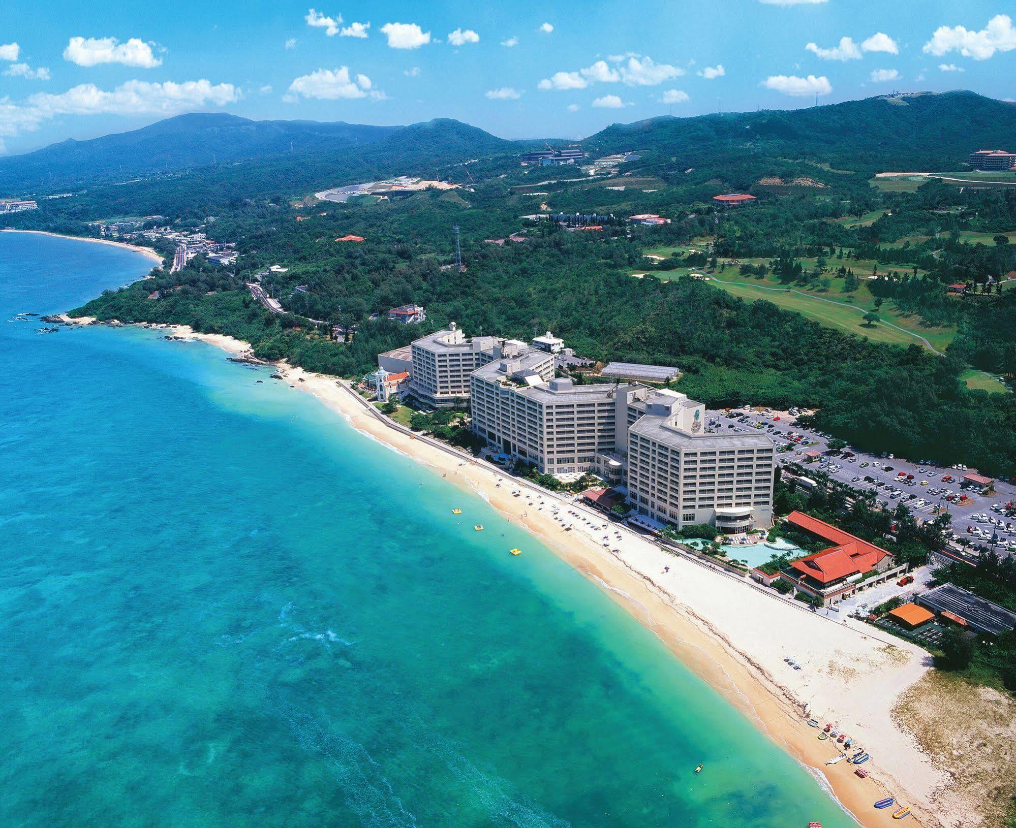 Rizzan Sea Park Hotel Tancha Bay Onna Bagian luar foto